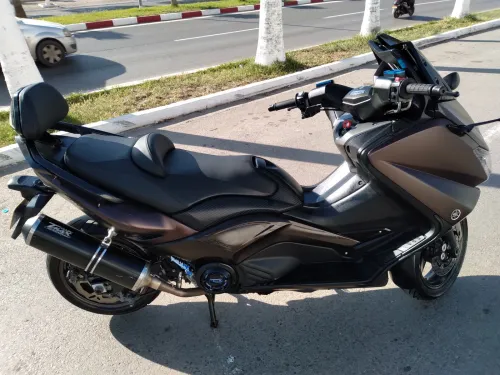 Yamaha T max 530 2016