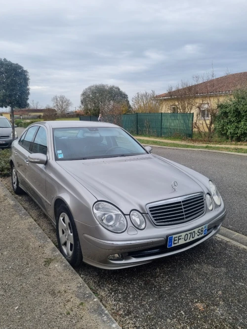 aile avant gauche mercedes class E W211 année 2006