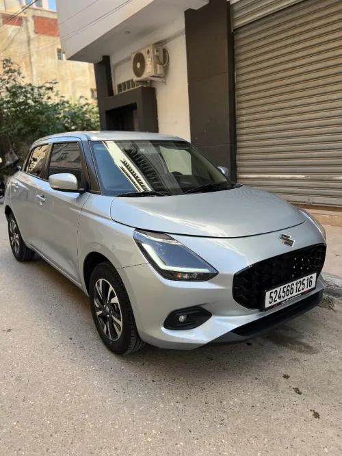 Suzuki Swift 2024 GL Plus 