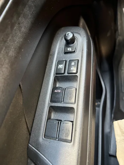 Suzuki Swift 2024 GL Plus 