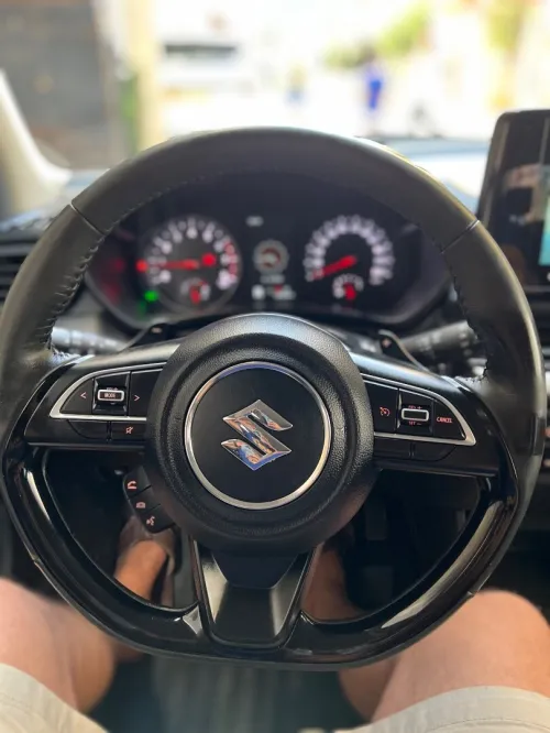 Suzuki Swift 2025 GL Plus 