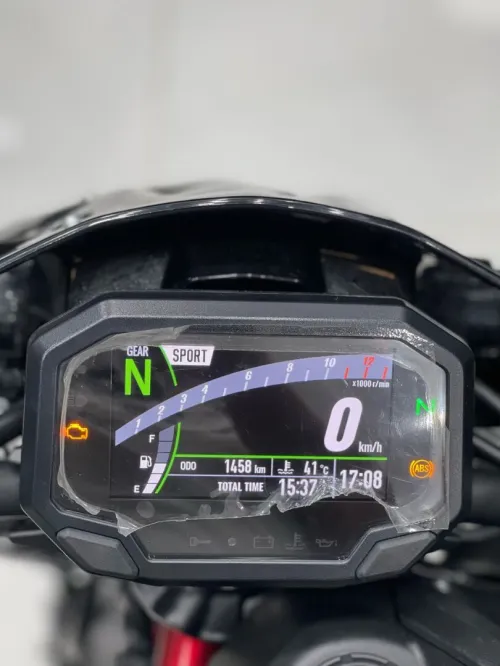 KAWASAKI Z900 2024