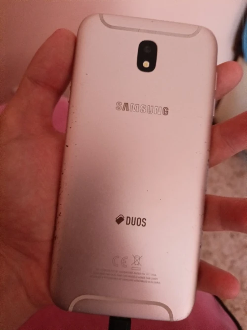 Samsung Galaxy J7 Pro