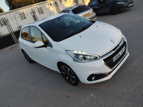 Peugeot 208 2019 Active Facelift