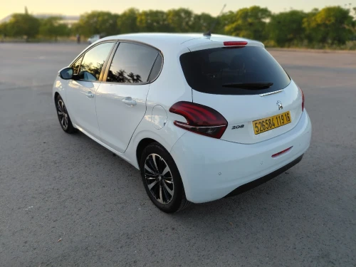 Peugeot 208 2019 Active Facelift