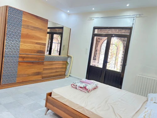 Location Appartement Niveau de villa F4 Alger Hydra