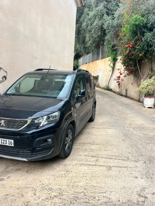 Peugeot Rifter 2023 Allure