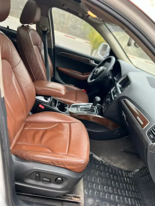 Audi Q5 2012 Off Road