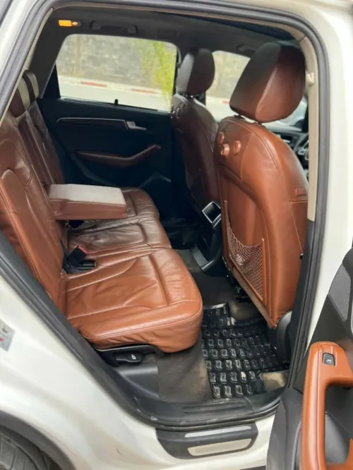 Audi Q5 2012 Off Road