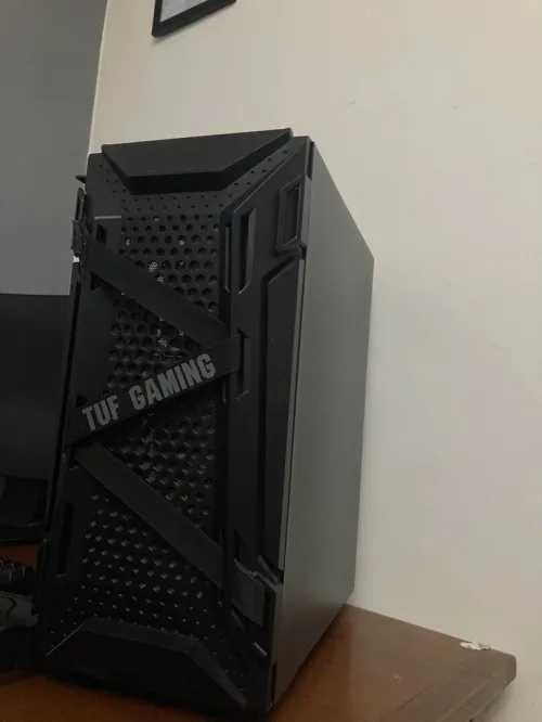PC GAMER i5 12400 + RX 6600 MSI