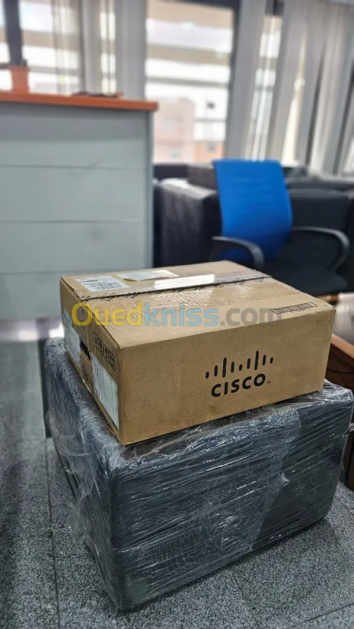 SWITCH CISCO C9200L-24T-E 24PORT+4PORT SFP NEW