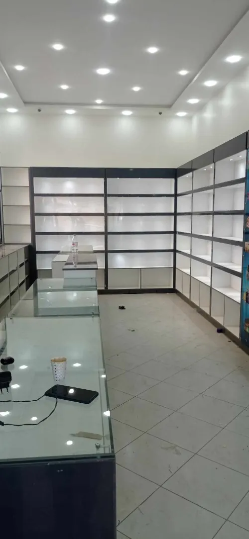 Aménagement magasin et pharmacie تهيئة المحلات والصيدليات