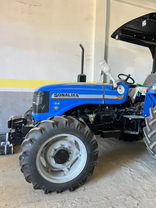 Sonalika Di 75 Rx 4x4 turbo 2025