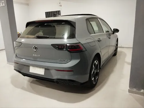 Volkswagen Golf 8 2025 R-Line