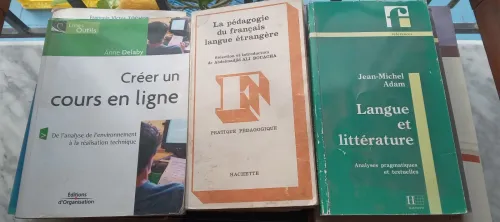 200 livres pour étudiants