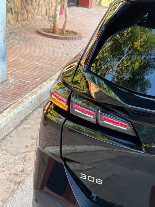 Peugeot 308 2023 First Edition
