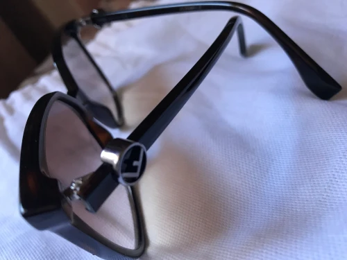 lunette FENDI original