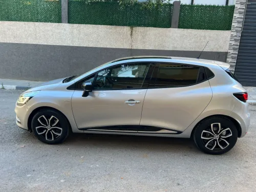 Renault Clio 4 2022 Limited 2