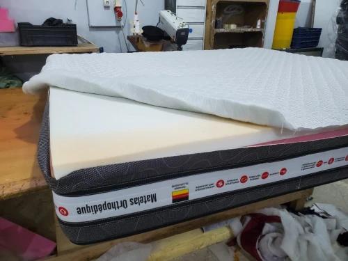 Matelas orthopédique  et mouss
