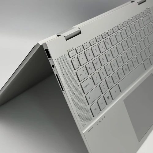 Laptop HP Envy 15 tactile et convertible x360