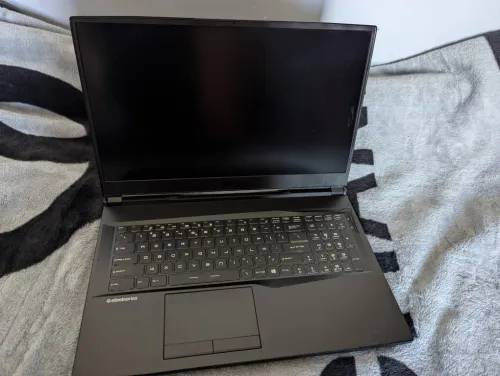 Laptop gamer Msi leopard I7 10750H RTX 2070