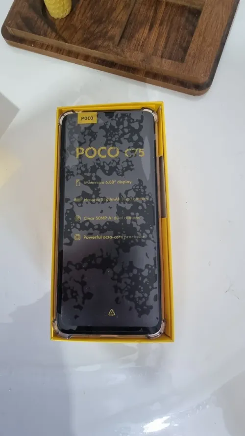 POCO C75