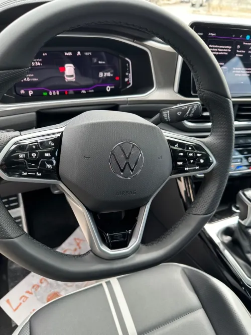 Volkswagen T-Roc 2025 R-Line 