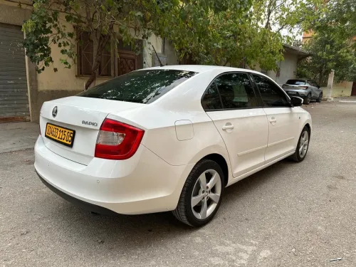 Skoda Rapid 2015 Edition