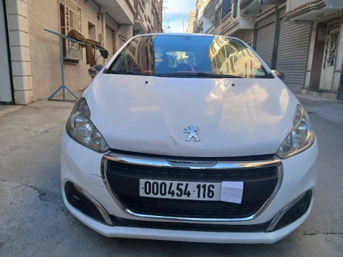 Peugeot 208 2016 Access Facelift