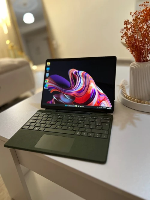 Microsoft pro X 16g/512g