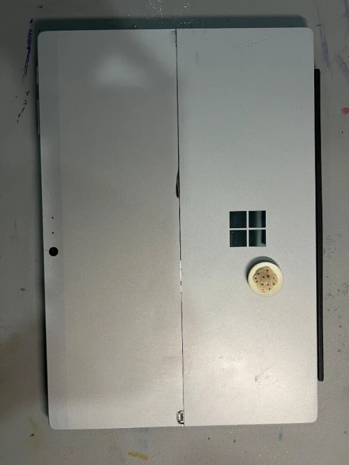 Surface Pro Europe + SIM + Tactile