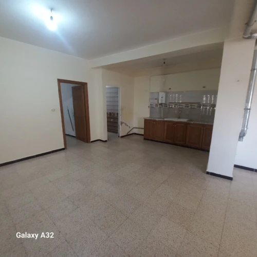 Location Appartement F3 Alger Bouzareah