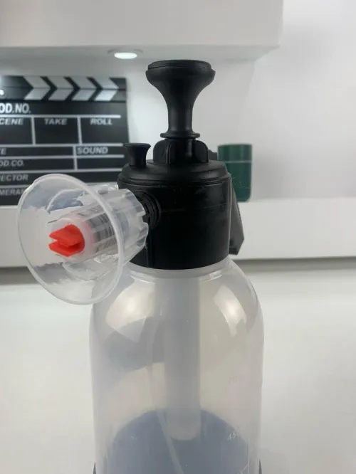 Bouteilles de Pulvérisation de Mousse Sous Pression pour Voiture 2L  موزع الرغوة