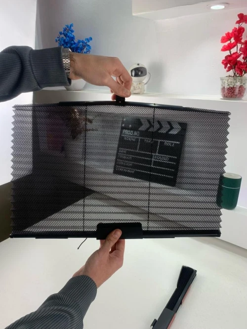 Rideau pare-soleil rétractable pour vitres de voiture 2Pcs  واقي الشمس في السيارة