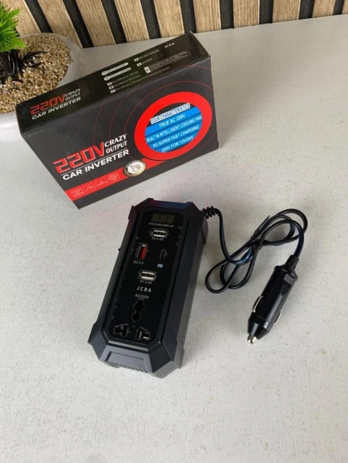Convertisseur de Voiture 12V/24V vers 220V  Multiports Charge Rapide