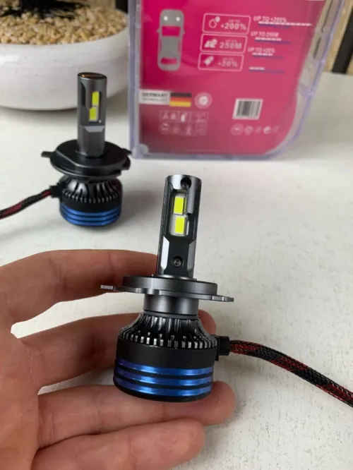 Kit Ampoules LED H4 6500K 16000LM pour Phare Avant - Puissance Maximale
