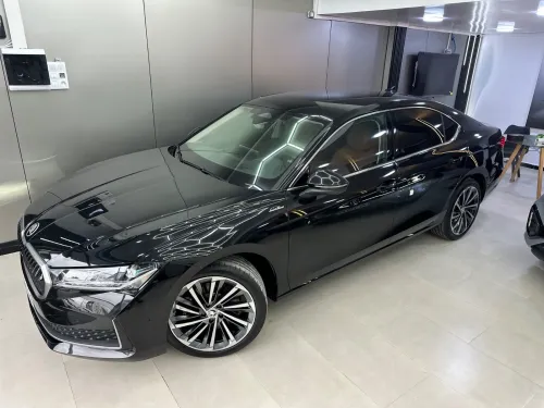 Skoda SUPERB 2025 Laurent Clément