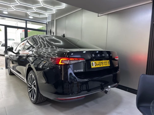 Skoda SUPERB 2025 Laurent Clément