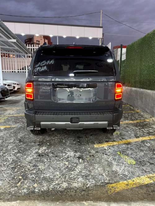 Toyota Land Cruiser  2026 Prado