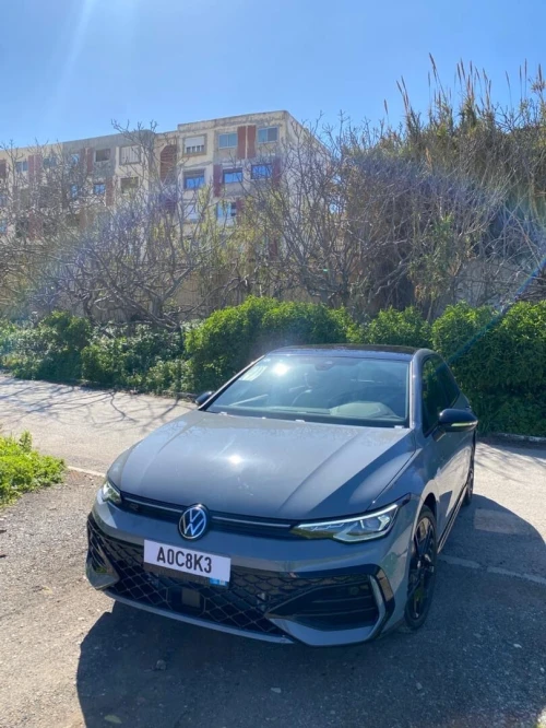 Volkswagen Golf 8 2025 R-Line