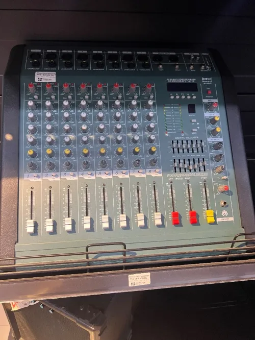 Tables de Mixages Amplifiée & Non Amplifiée
