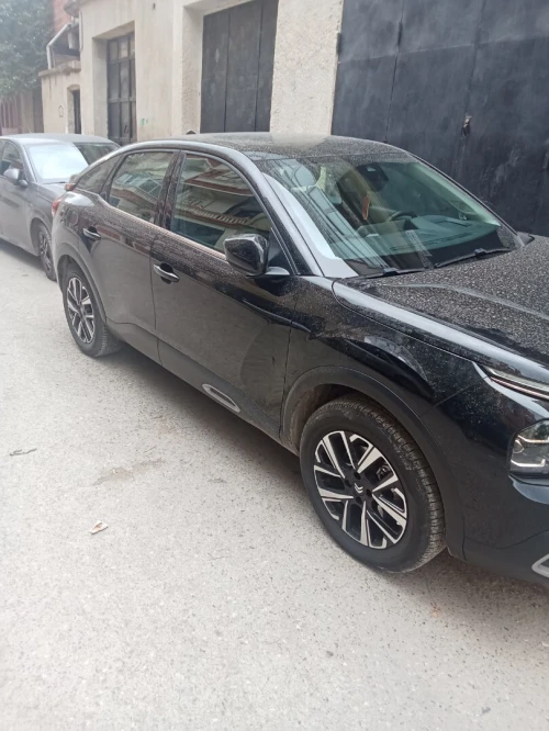 Citroen C4 shine 2025 2025 Shine max