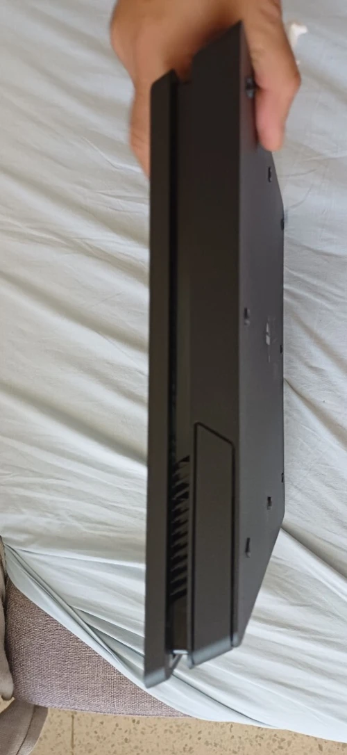Ps4 slim