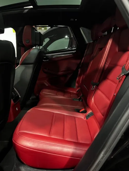 Porsche Macan 2024 Macan T