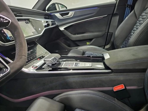 Audi RS6 2024 Quattro S tronic
