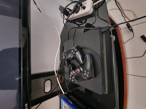 Ps4 slim 1 tera flasher