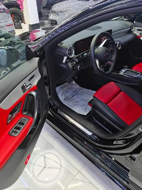 Mercedes CLA 200 2025 AMG