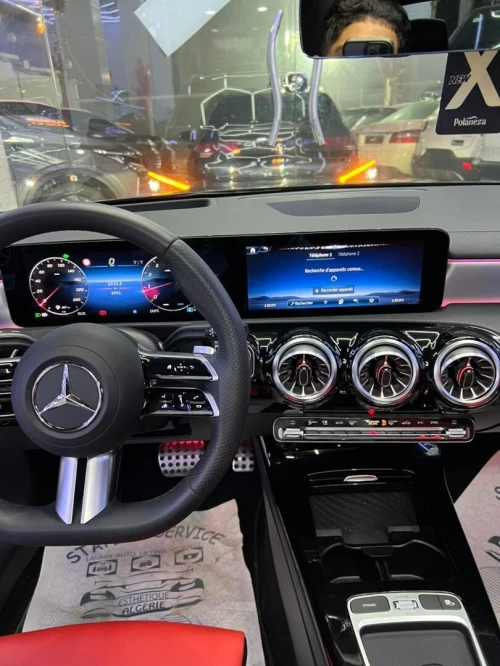 Mercedes CLA 200 2025 AMG