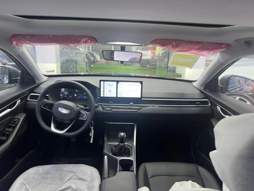 Geely Emgrand 2026 COMFORT avec (Toit)