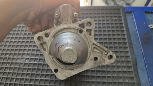 Demarreur mazda bt50 ford ranger diesel la casse